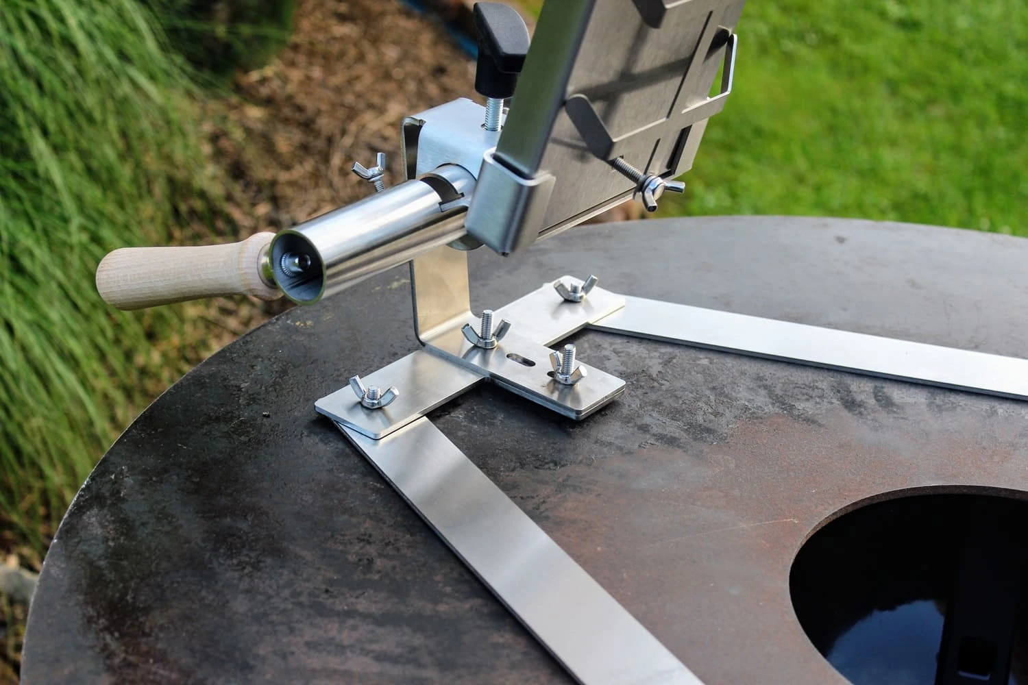 Flammlachsbrett 500x140 mm I mit Standfuß für Grillplatte (Edelstahl)